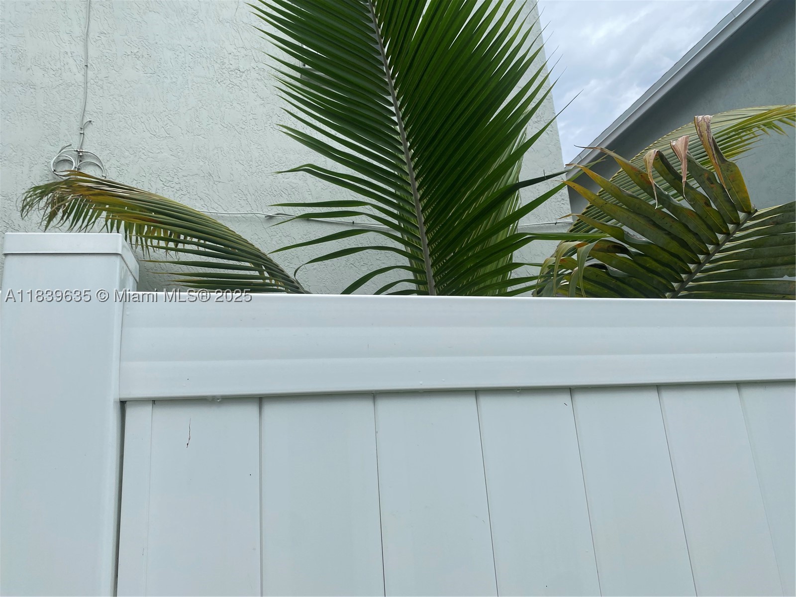LAND SECTION 8 - Residential