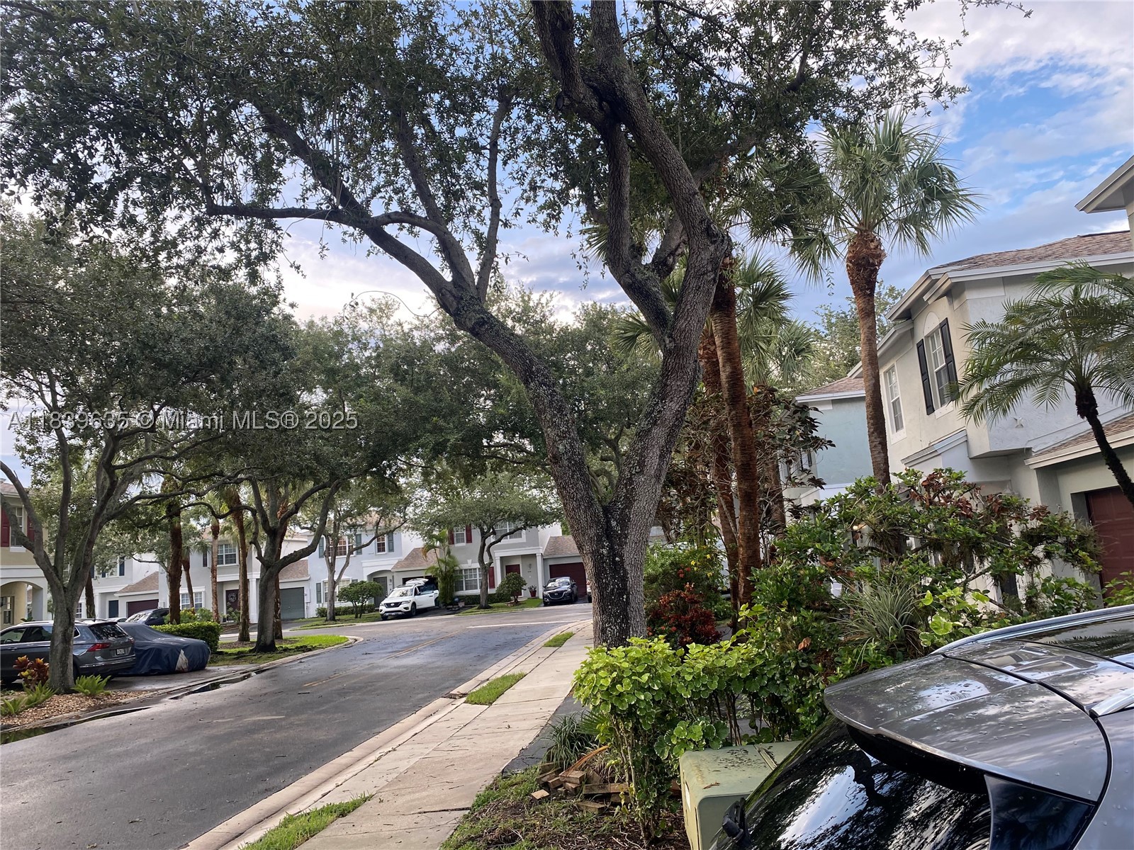 LAND SECTION 8 - Residential