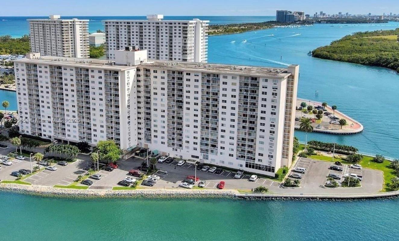 COASTAL TOWERS CONDO - Residential