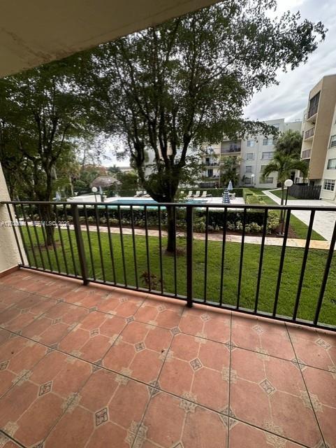 CYPRESS CLUB OF KENDALE C - Residential Lease