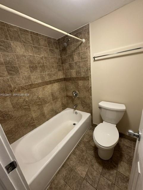 CYPRESS CLUB OF KENDALE C - Residential Lease