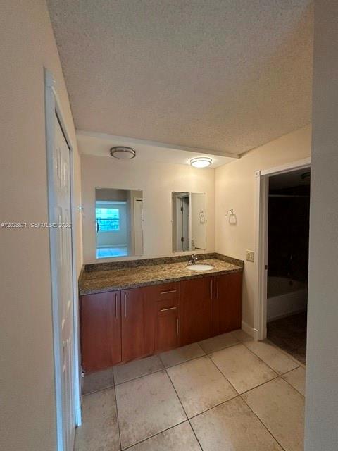 CYPRESS CLUB OF KENDALE C - Residential Lease