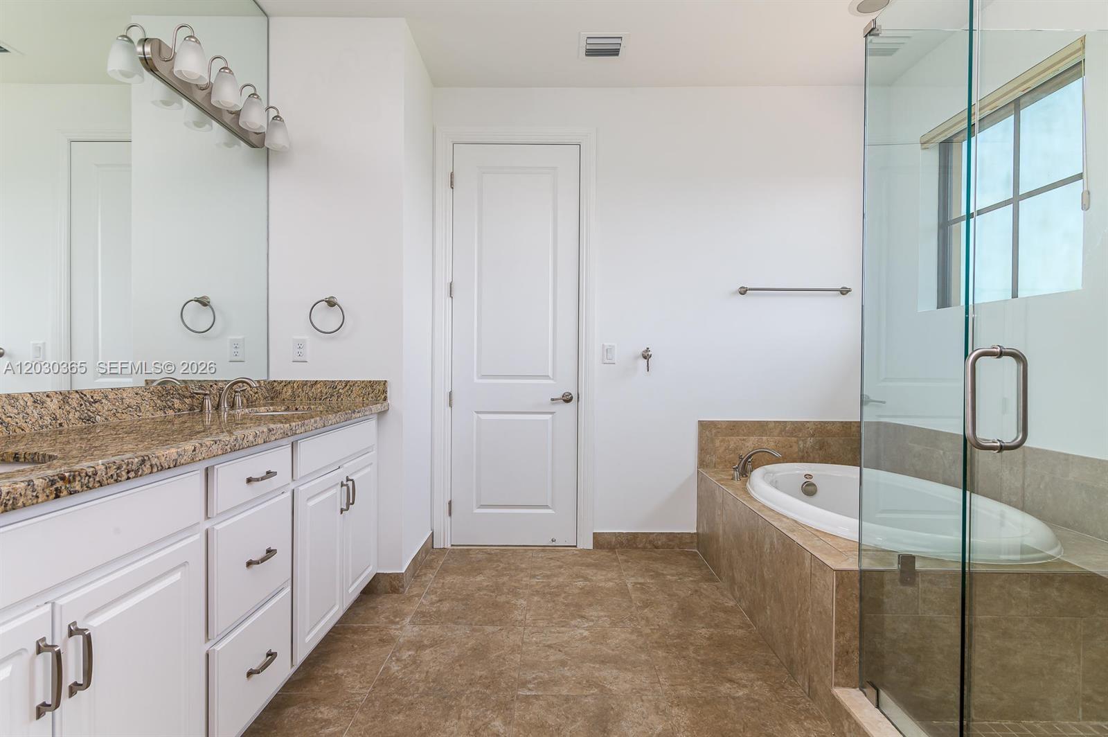 BRUSCHI PROPERTY - Residential