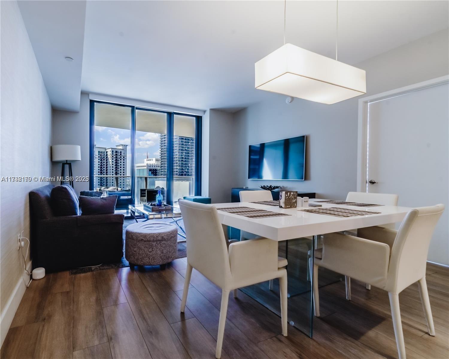 1010 BRICKELL CONDO - Residential Lease