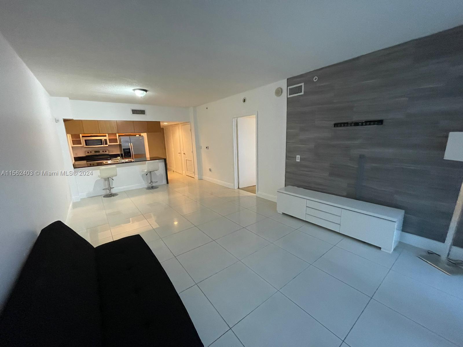 OPERA TOWER CONDO - Residential Lease