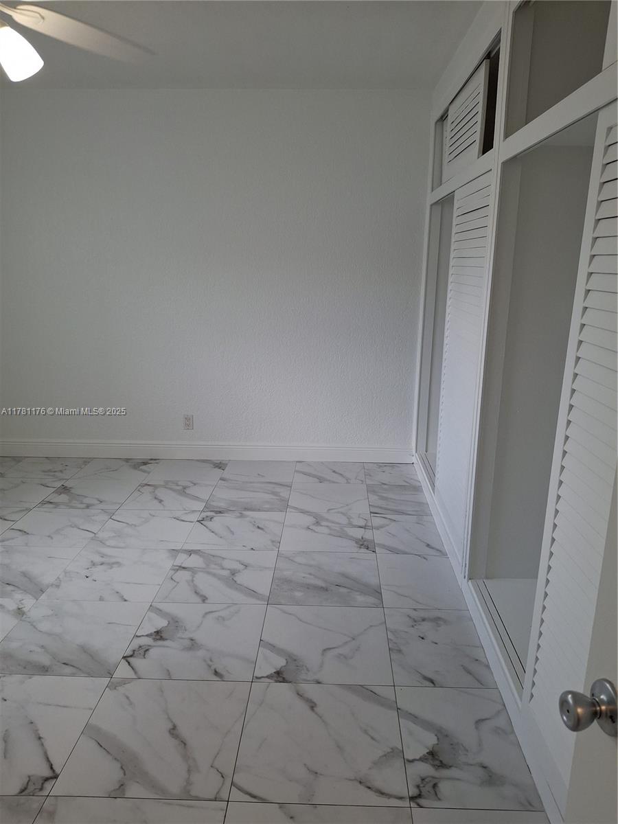 BUCKINGHAM CONDO - Residential Lease