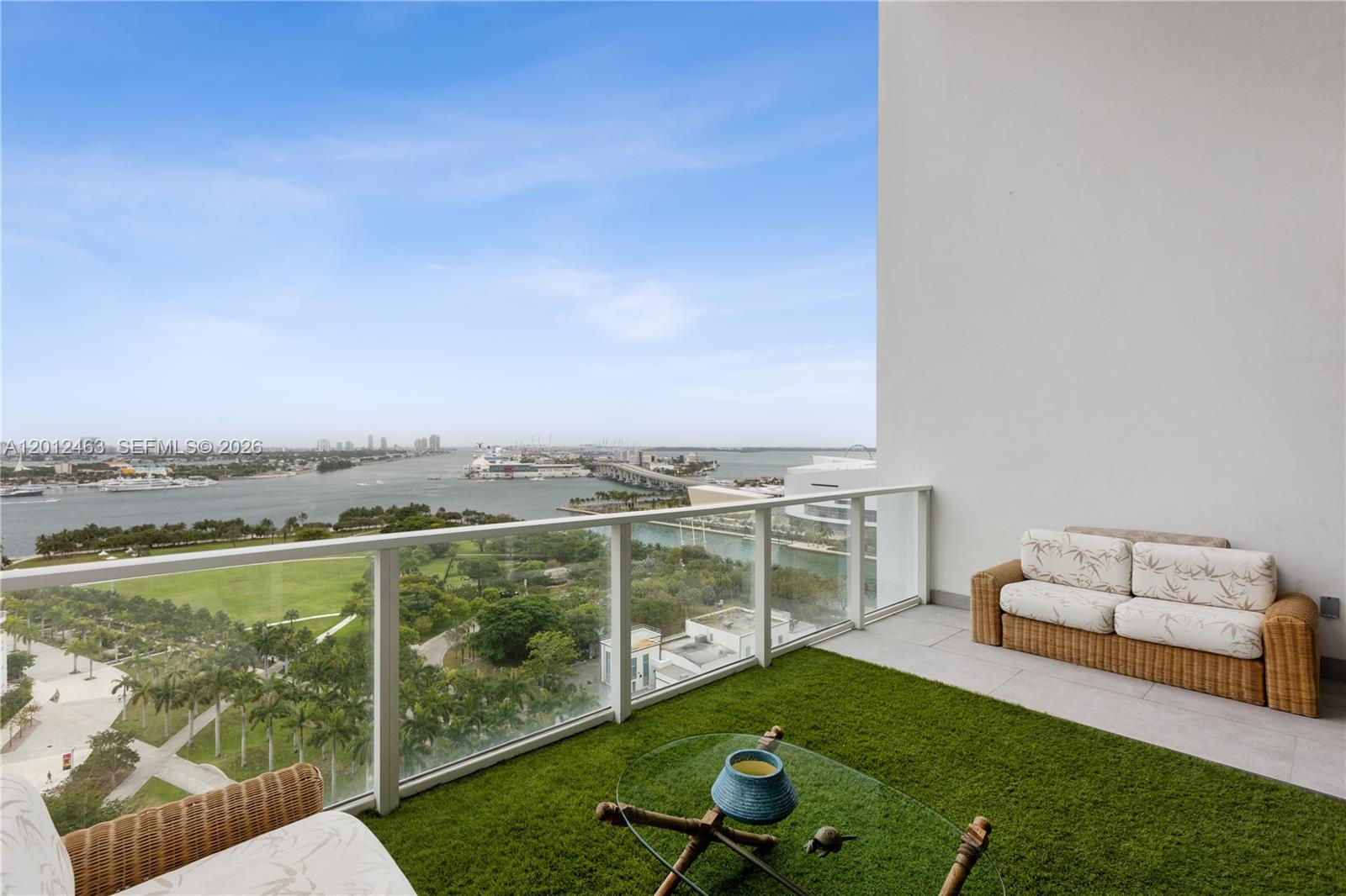 TEN MUSEUM PK RESIDENTIAL - Residential