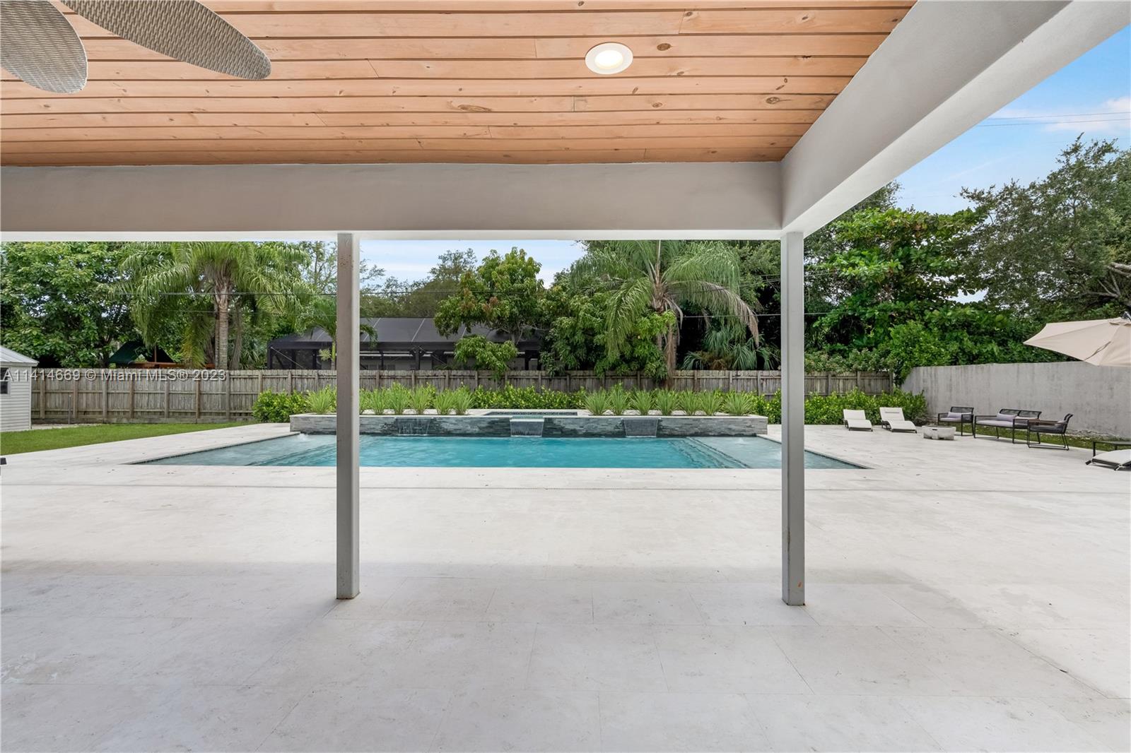 KENDAL PINES - Residential