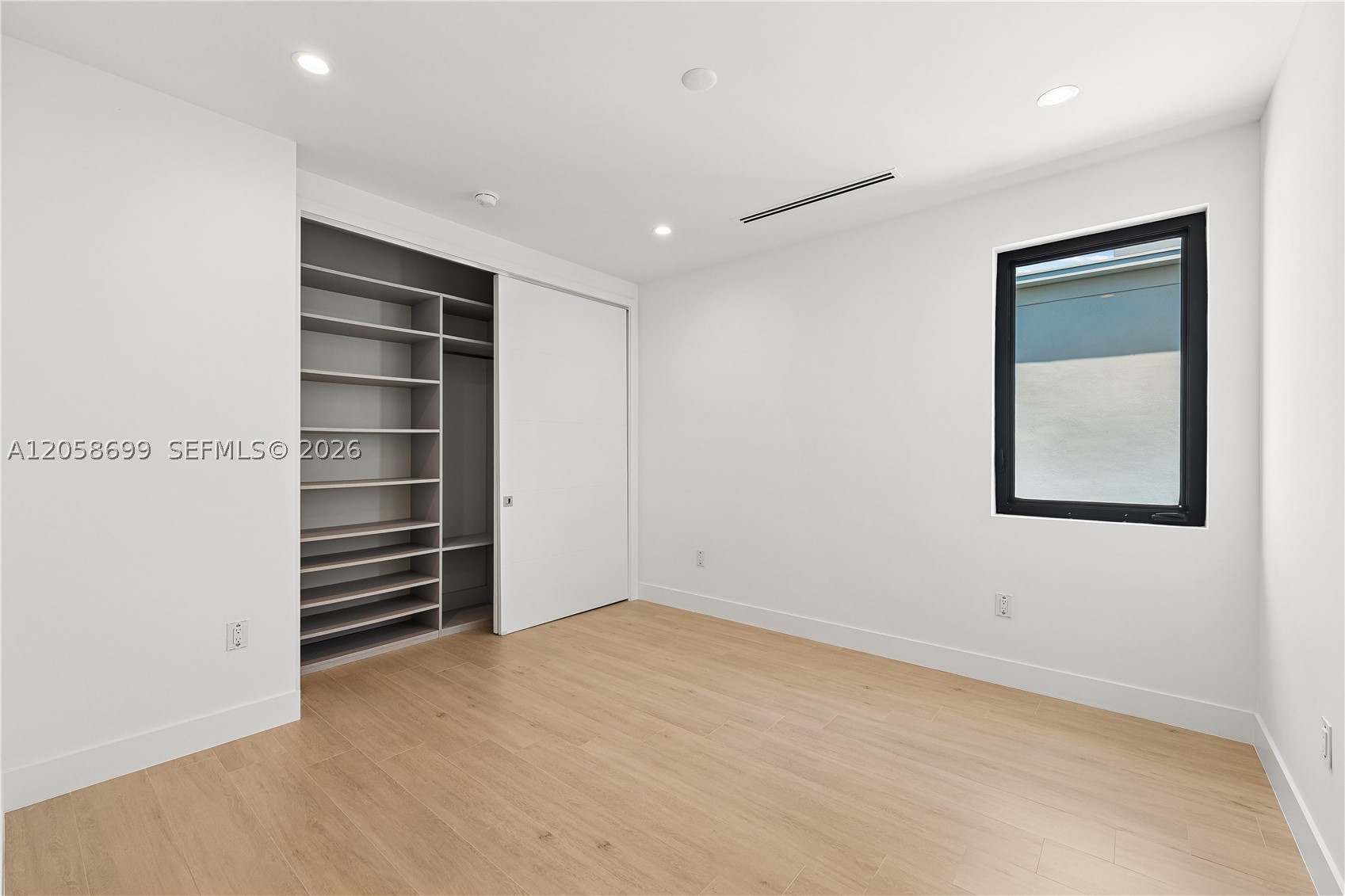 POMELO PARK - Residential