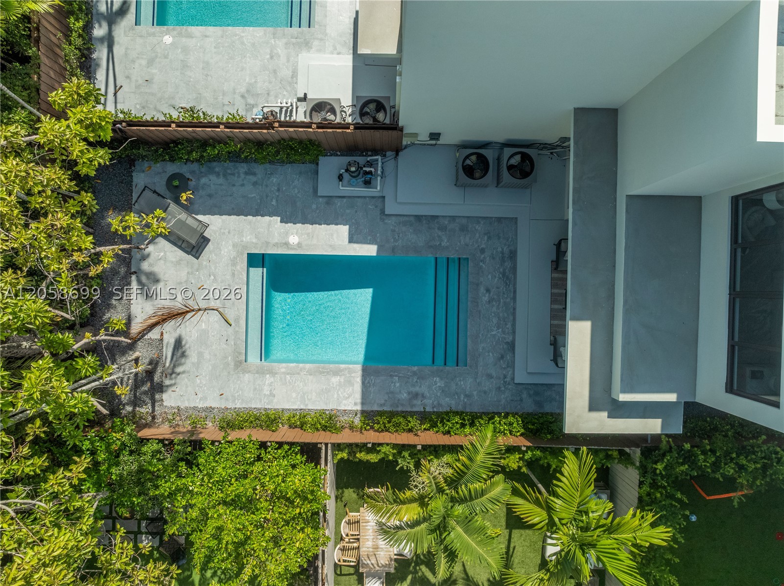 POMELO PARK - Residential