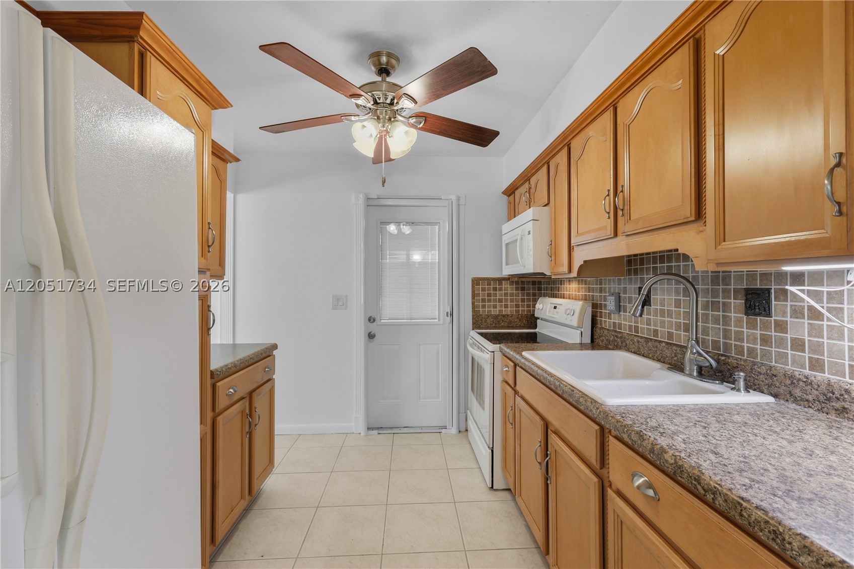 PINEWOOD CONDOMINIUM - Residential