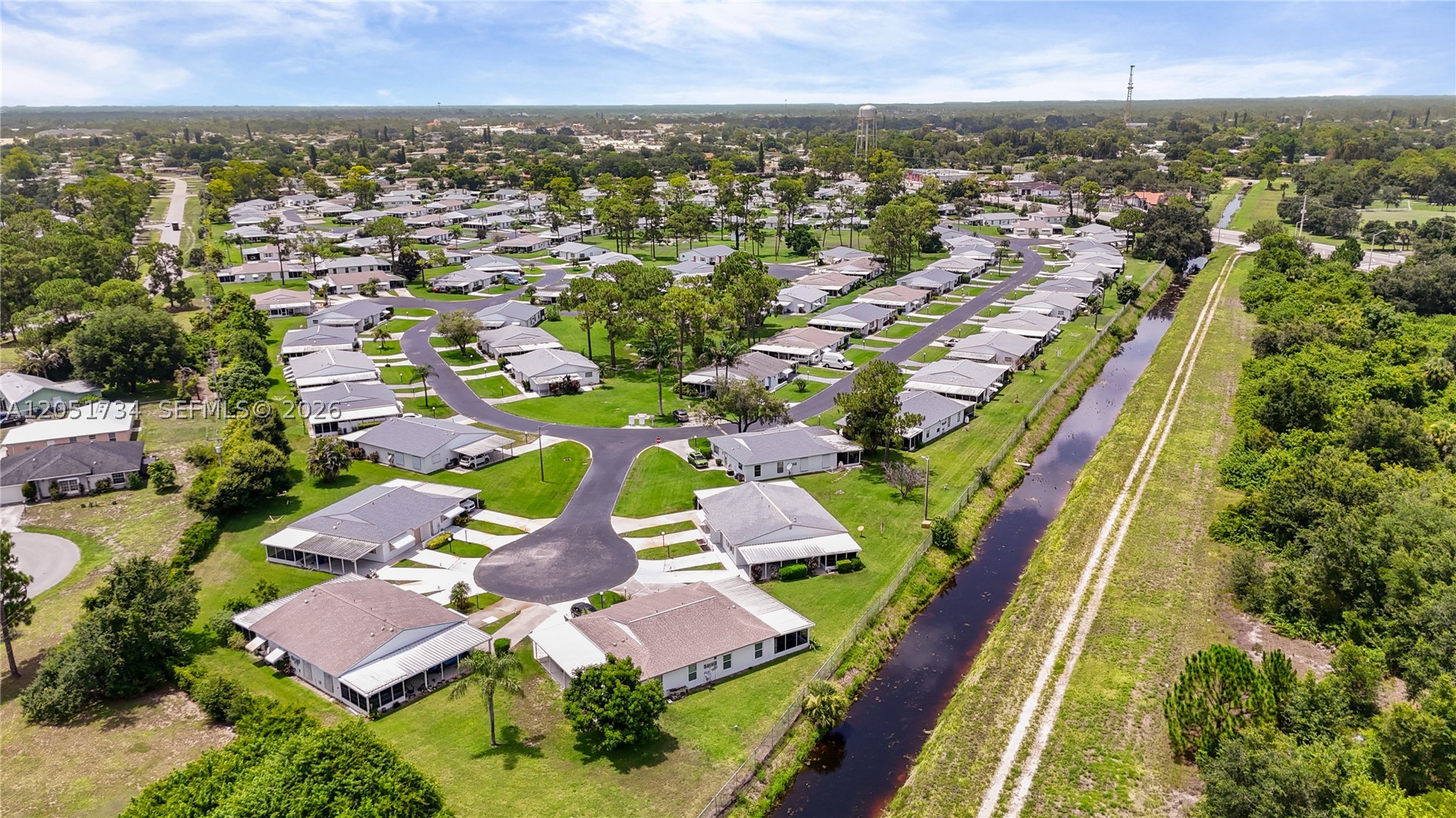 PINEWOOD CONDOMINIUM - Residential
