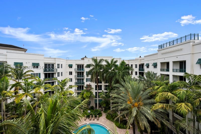 VERANDA CONDO - Residential