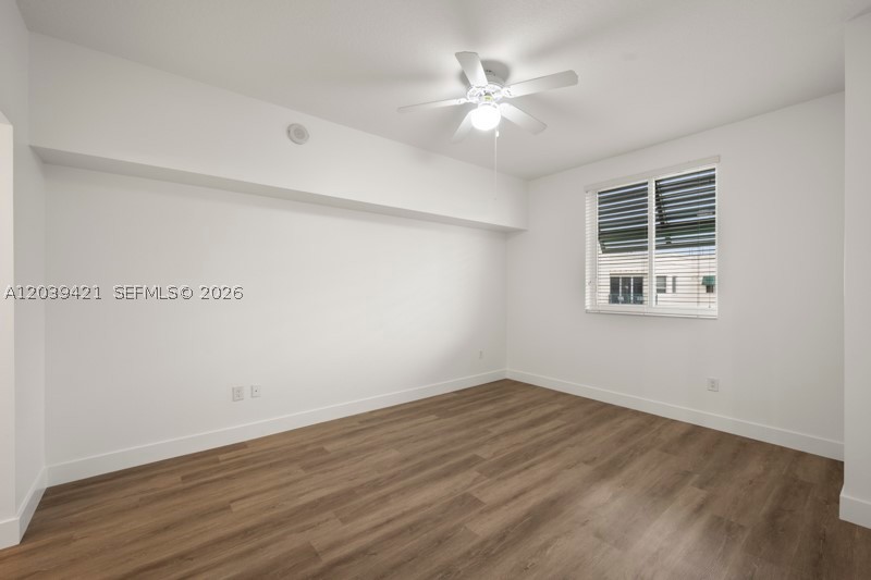 VERANDA CONDO - Residential
