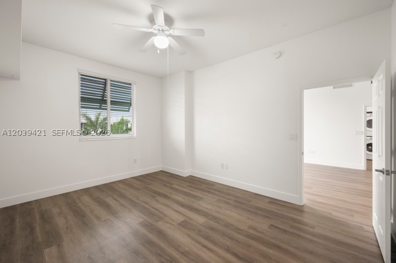 VERANDA CONDO - Residential