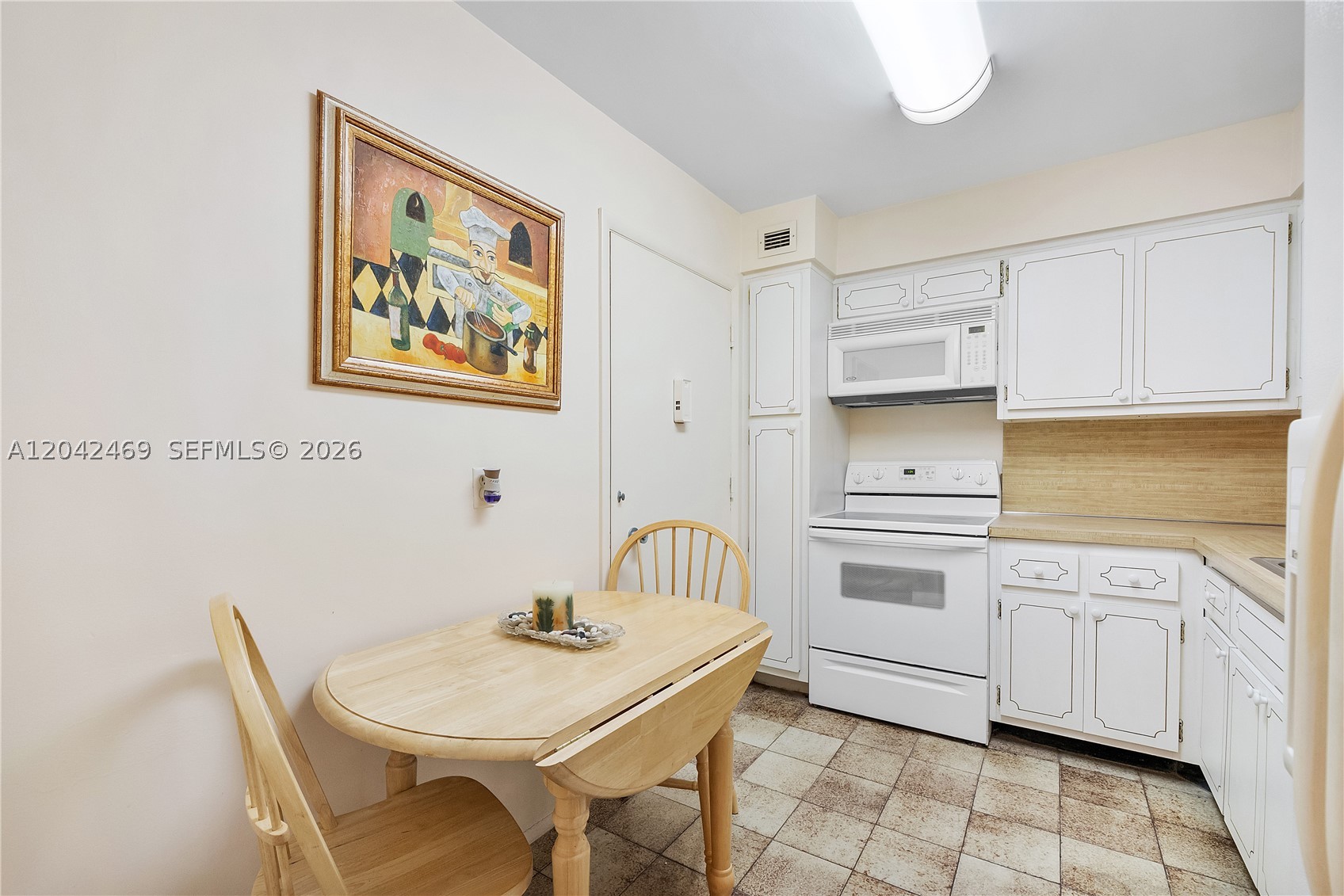 ISLAND TERRACE CONDO - Residential