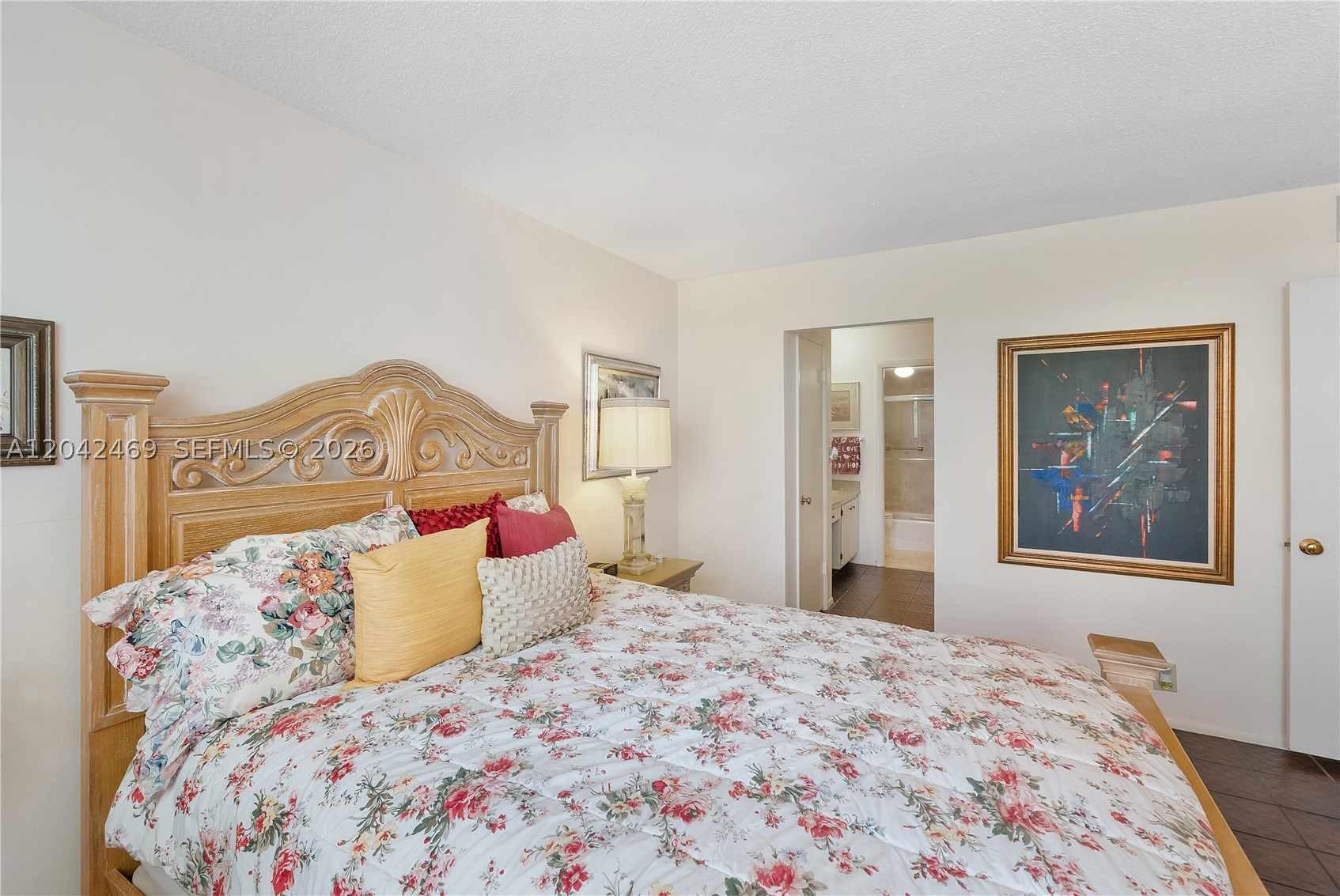 ISLAND TERRACE CONDO - Residential