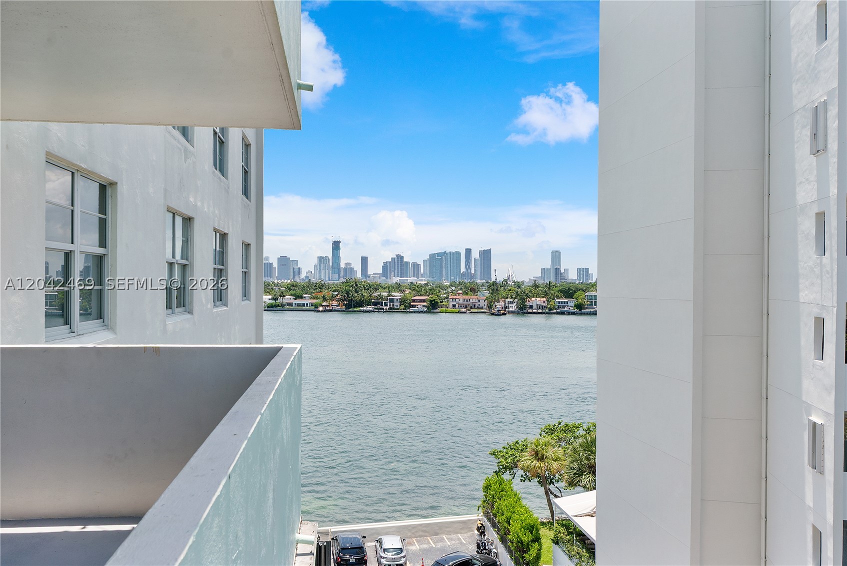 ISLAND TERRACE CONDO - Residential