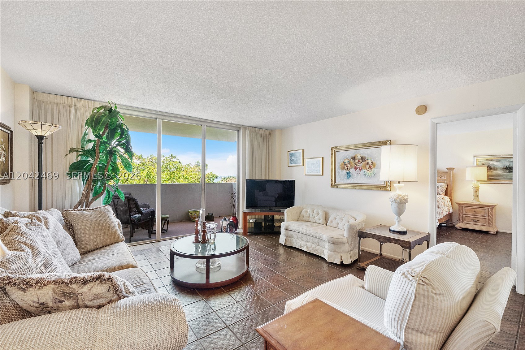 ISLAND TERRACE CONDO - Residential