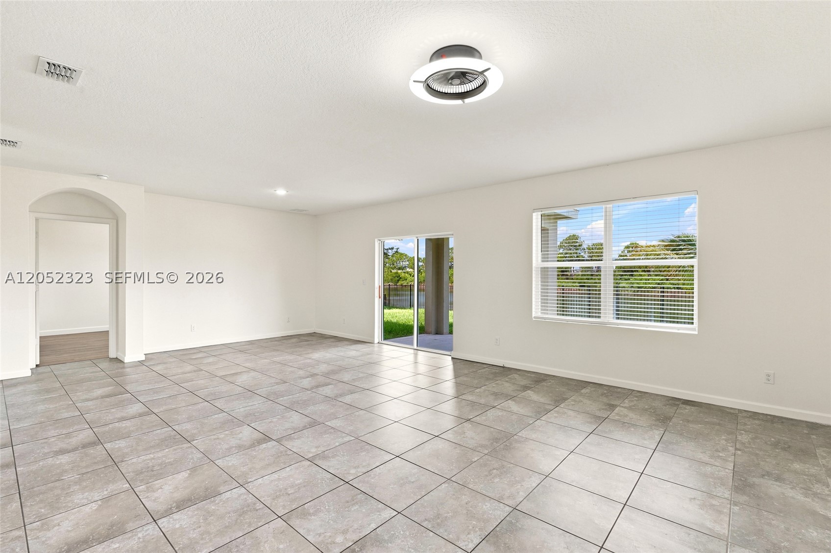 PORT ST LUCIE SECTION 33 - Residential