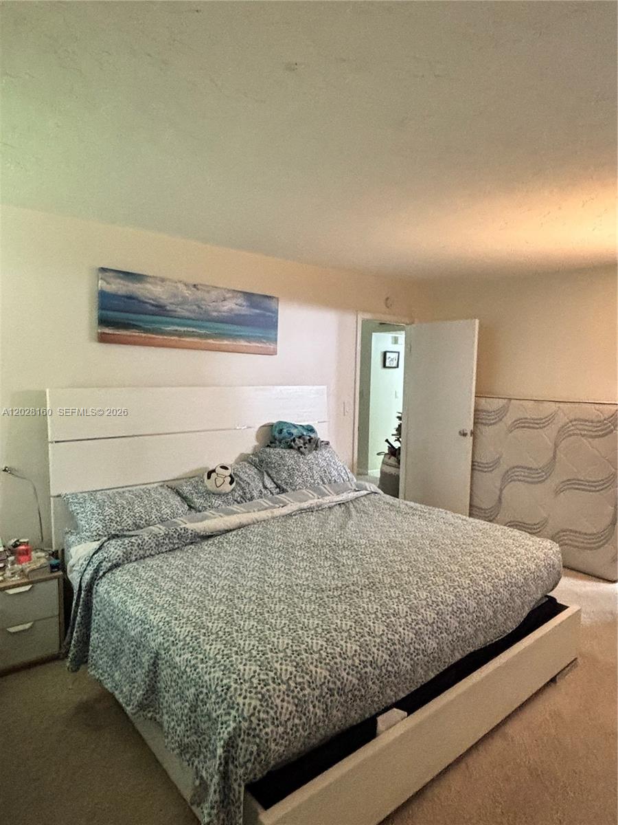 LAGO WEST CONDOMINIUM - Residential