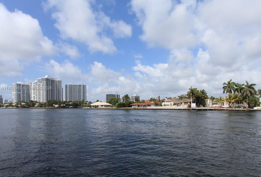 GOLDEN BAY MANOR CO-OP - Residential