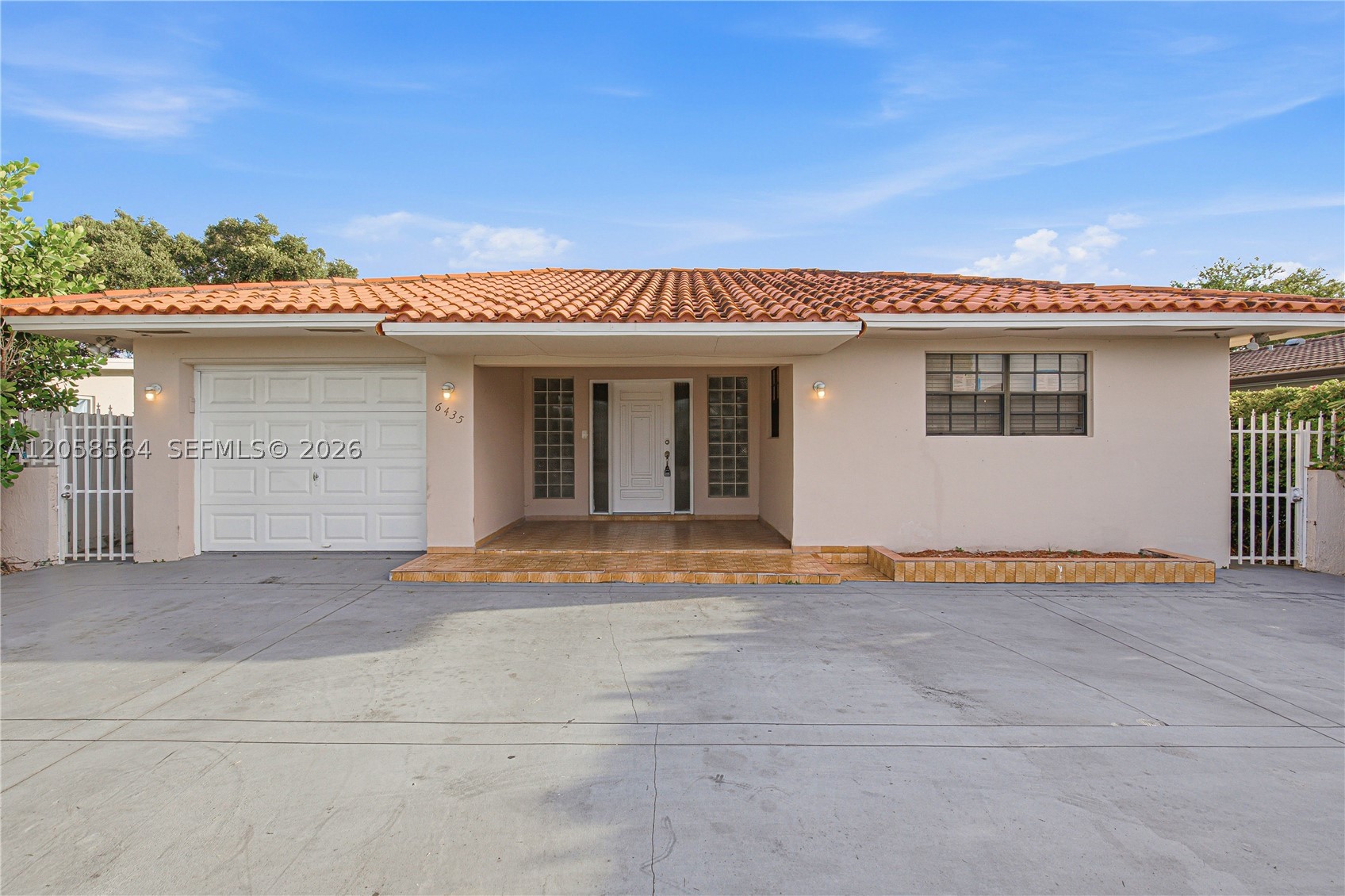 CORAL VILLAS REV - Residential