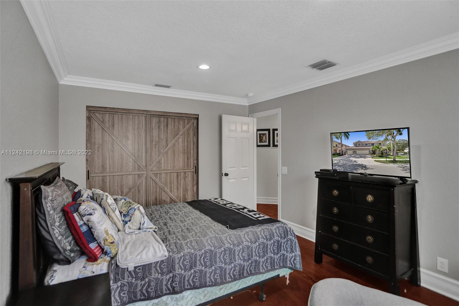 SECTOR 3 - PARCELS H I J - Residential