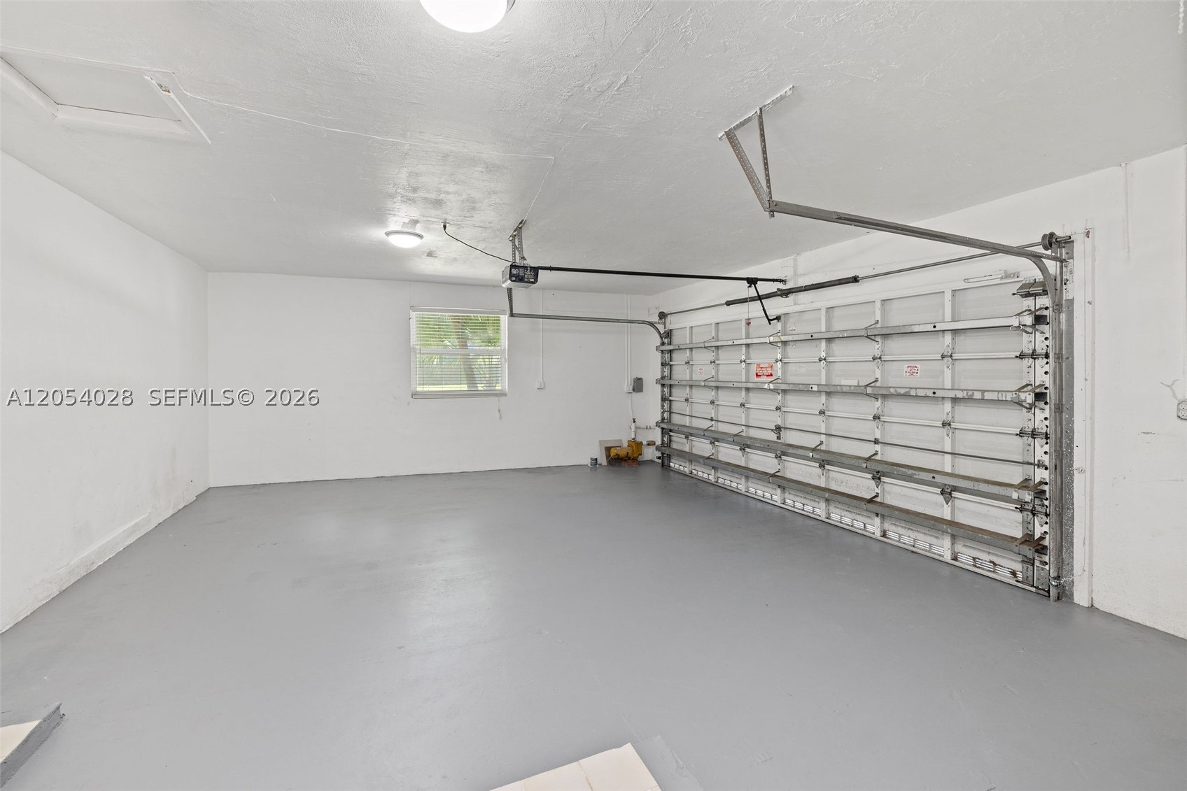 PINE MEADOWS SEC 4 - Residential