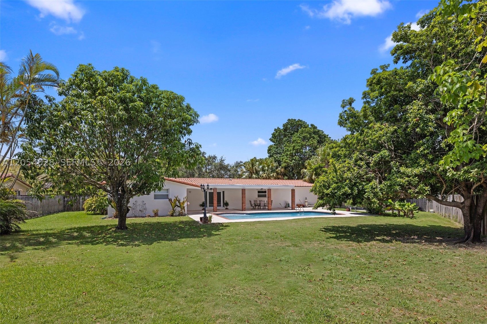 PINE MEADOWS SEC 4 - Residential