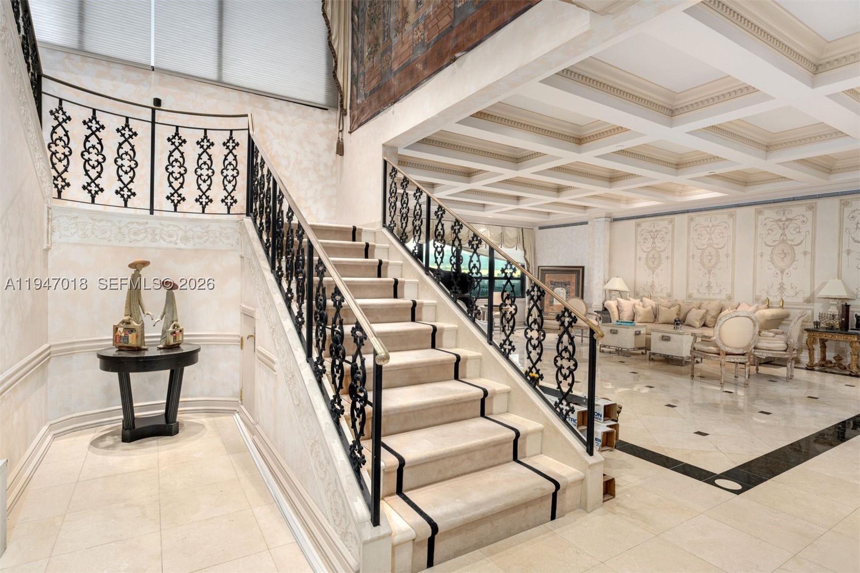THE ALEXANDER CONDO - Residential