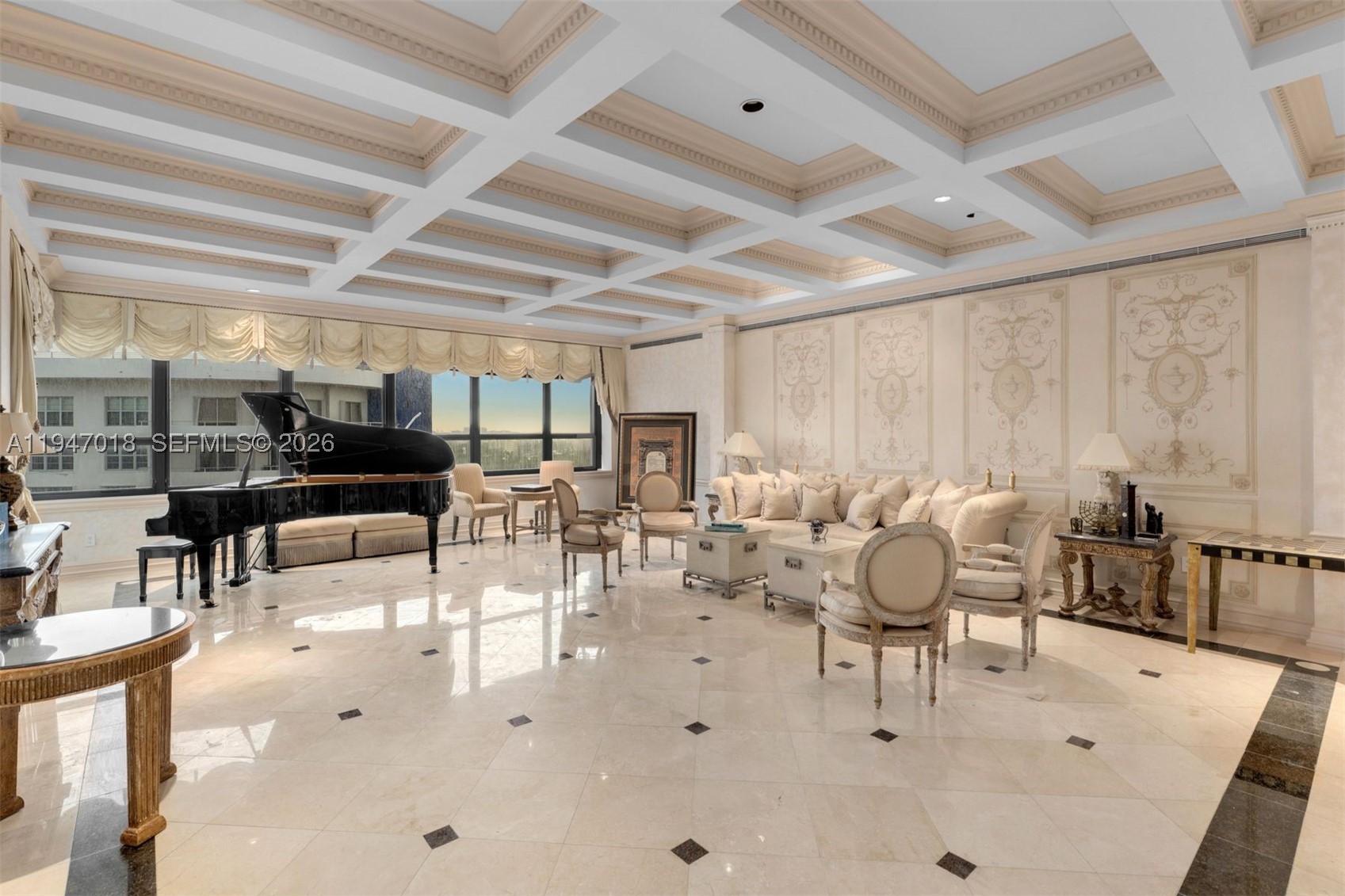 THE ALEXANDER CONDO - Residential