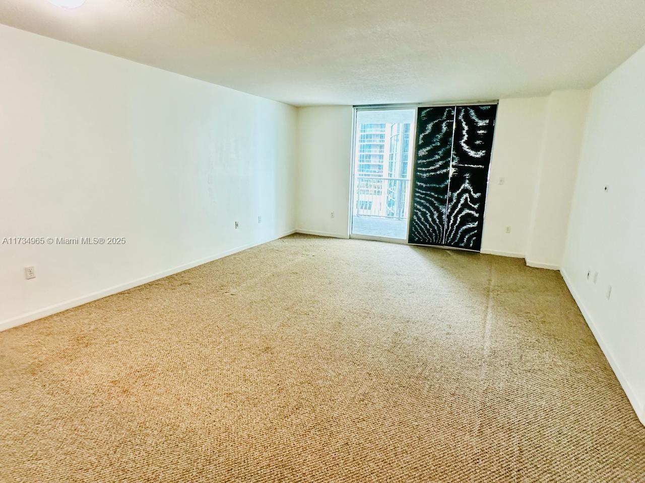 THE CLUB AT BRICKELL BAY - Residential