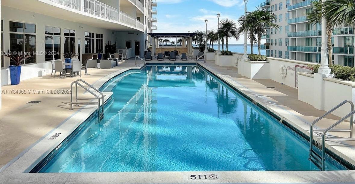 THE CLUB AT BRICKELL BAY - Residential