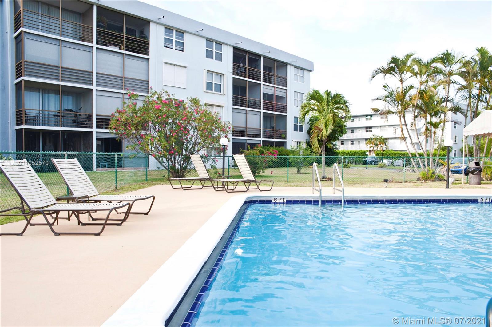 ROYAL PARK CONDO - Residential