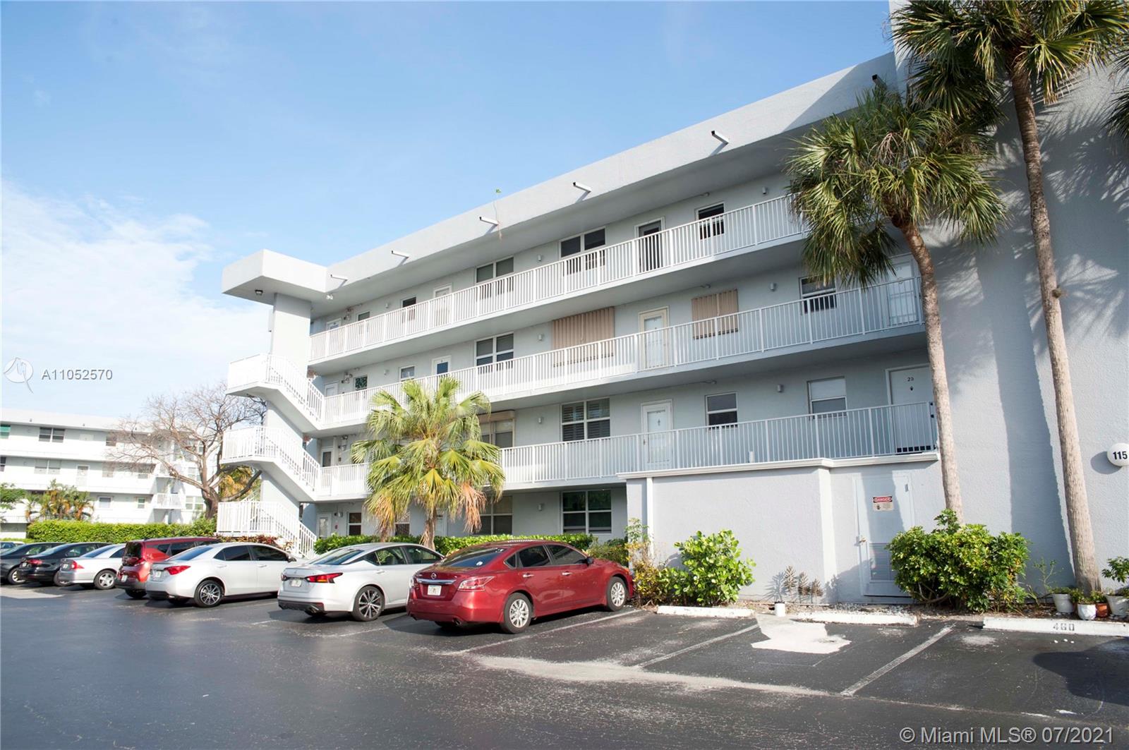 ROYAL PARK CONDO - Residential