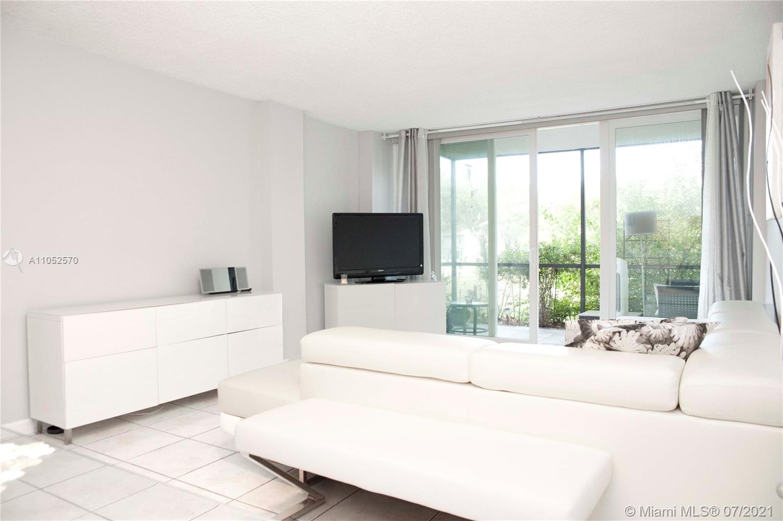 ROYAL PARK CONDO - Residential