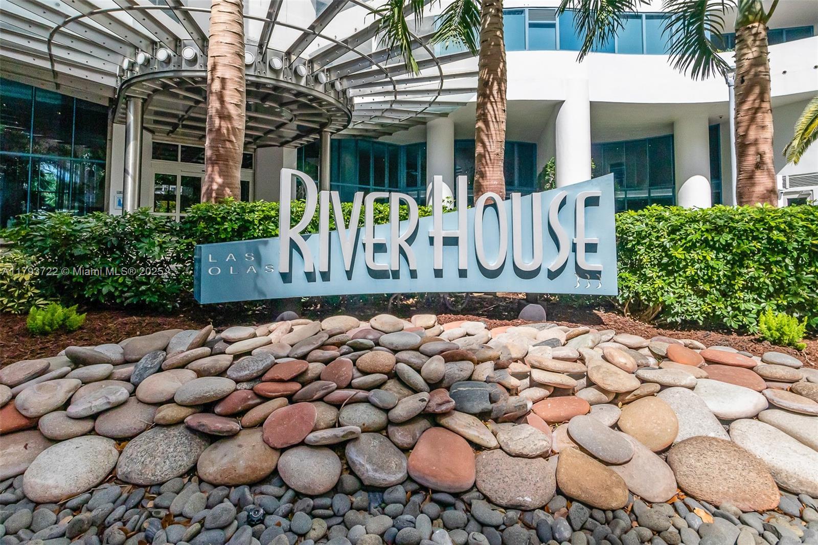 LAS OLAS RIVER HOUSE COND - Residential