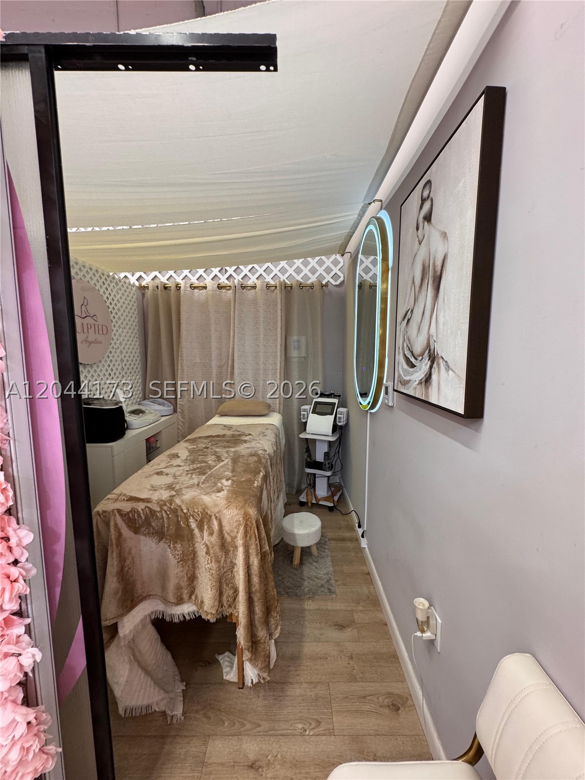 Turnkey investment opportunity at Dolphin CitiCenter! This commercial unit, located at 10890 NW 17th St, Unit 123, Doral, is currently tenant-occupied with a lease in place through 2028 — offering immediate, stable cash flow from day one. Perfect for investors seeking passive income without the hassle of finding a tenant. Positioned in one of Doral's most dynamic commercial centers, with strong visibility, heavy foot traffic, and surrounded by a thriving mix of retail, dining, and office uses. Don't miss this rare chance to own an income-producing asset in a high-demand corridor. Offered at $590,000 — schedule your showing today!