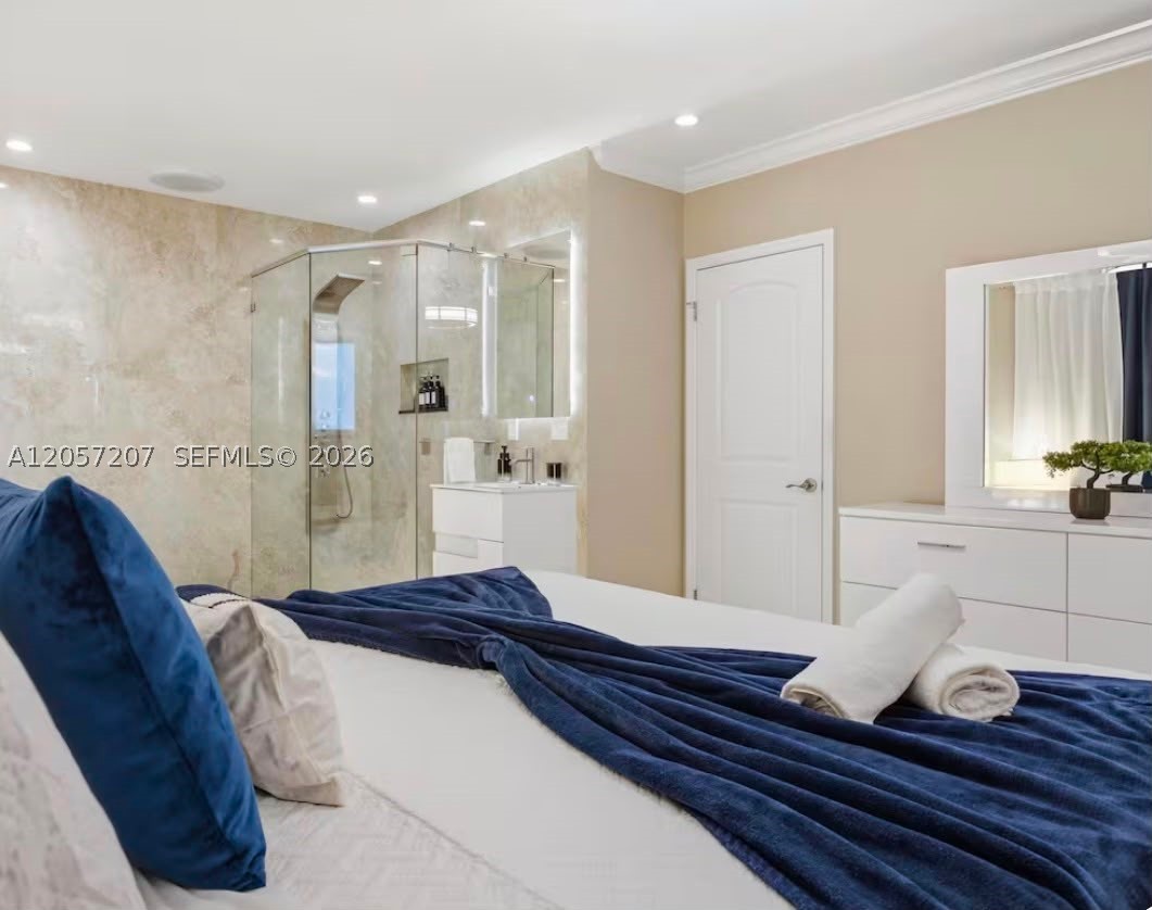 BEACH HEIGHTS - Residential