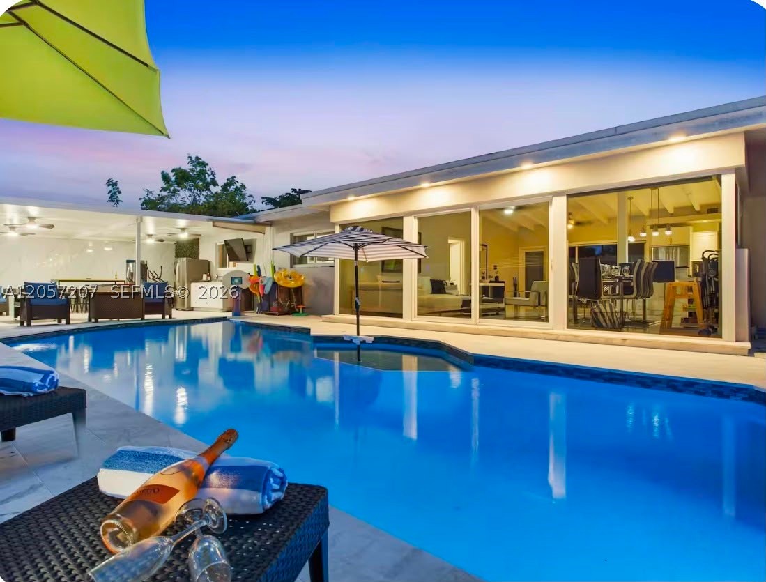 BEACH HEIGHTS - Residential