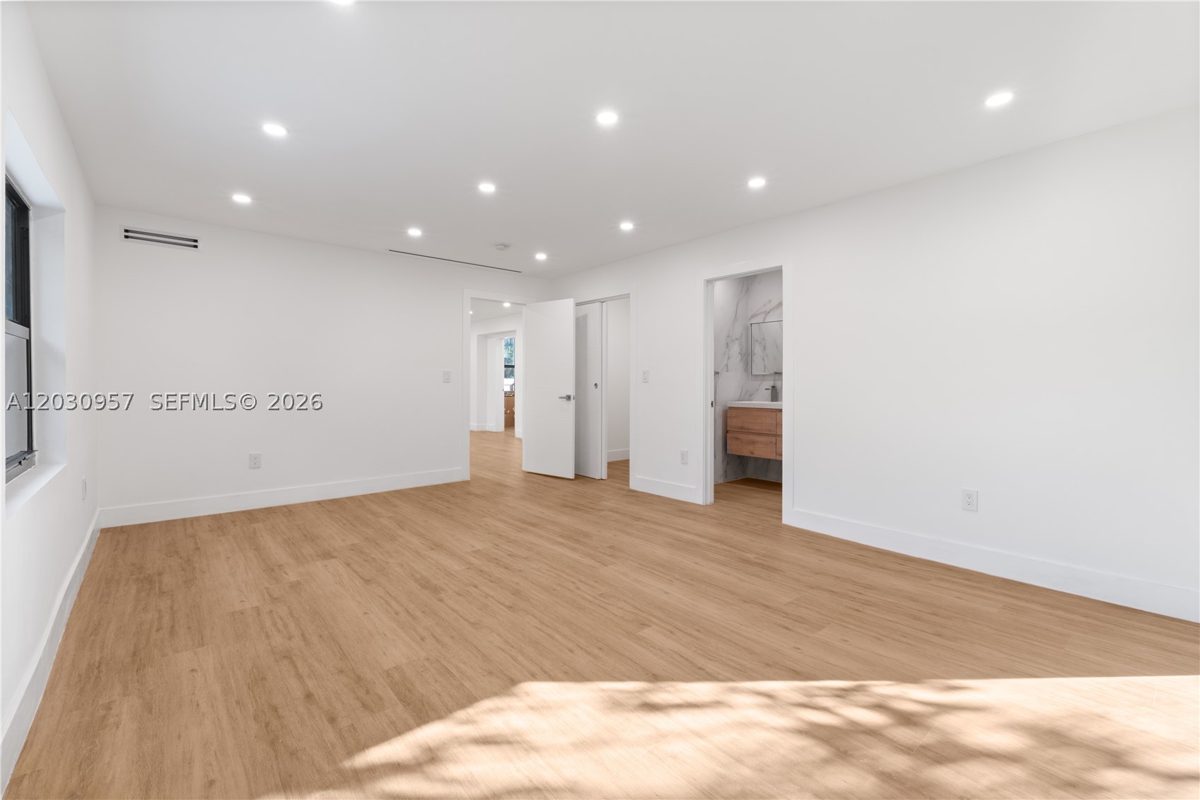 GRIFFING BISCAYNE PARK ES - Residential