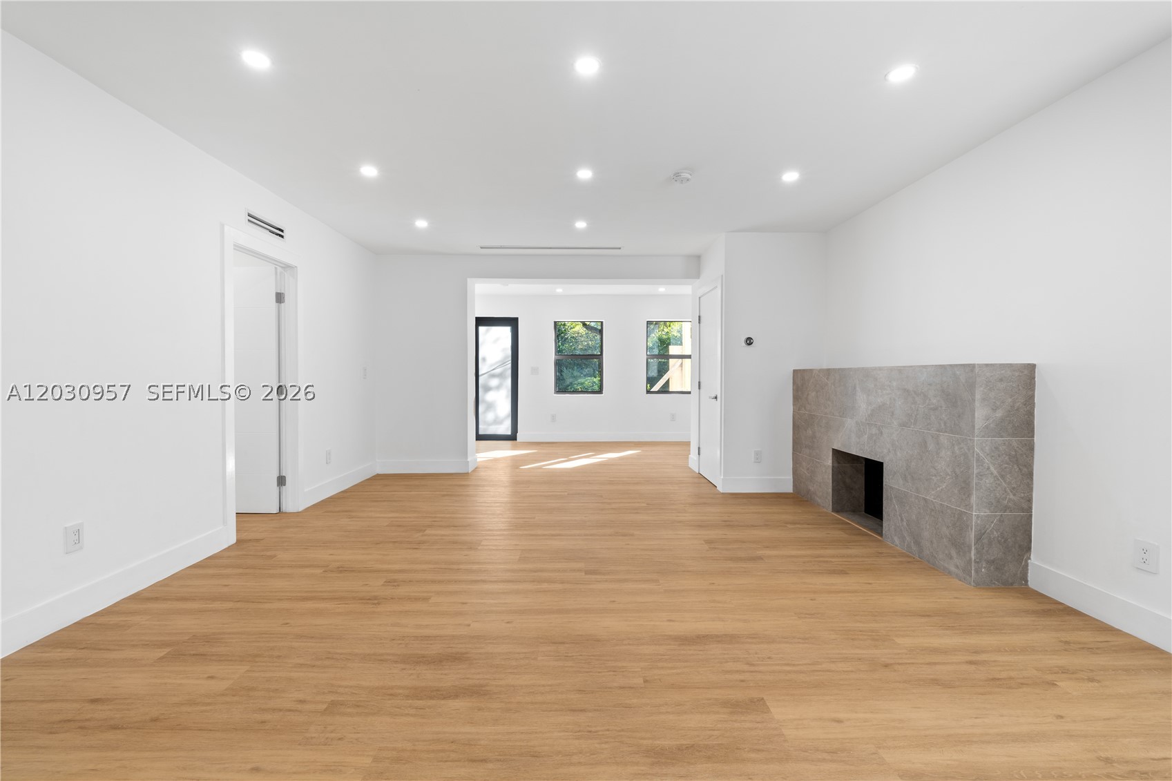 GRIFFING BISCAYNE PARK ES - Residential