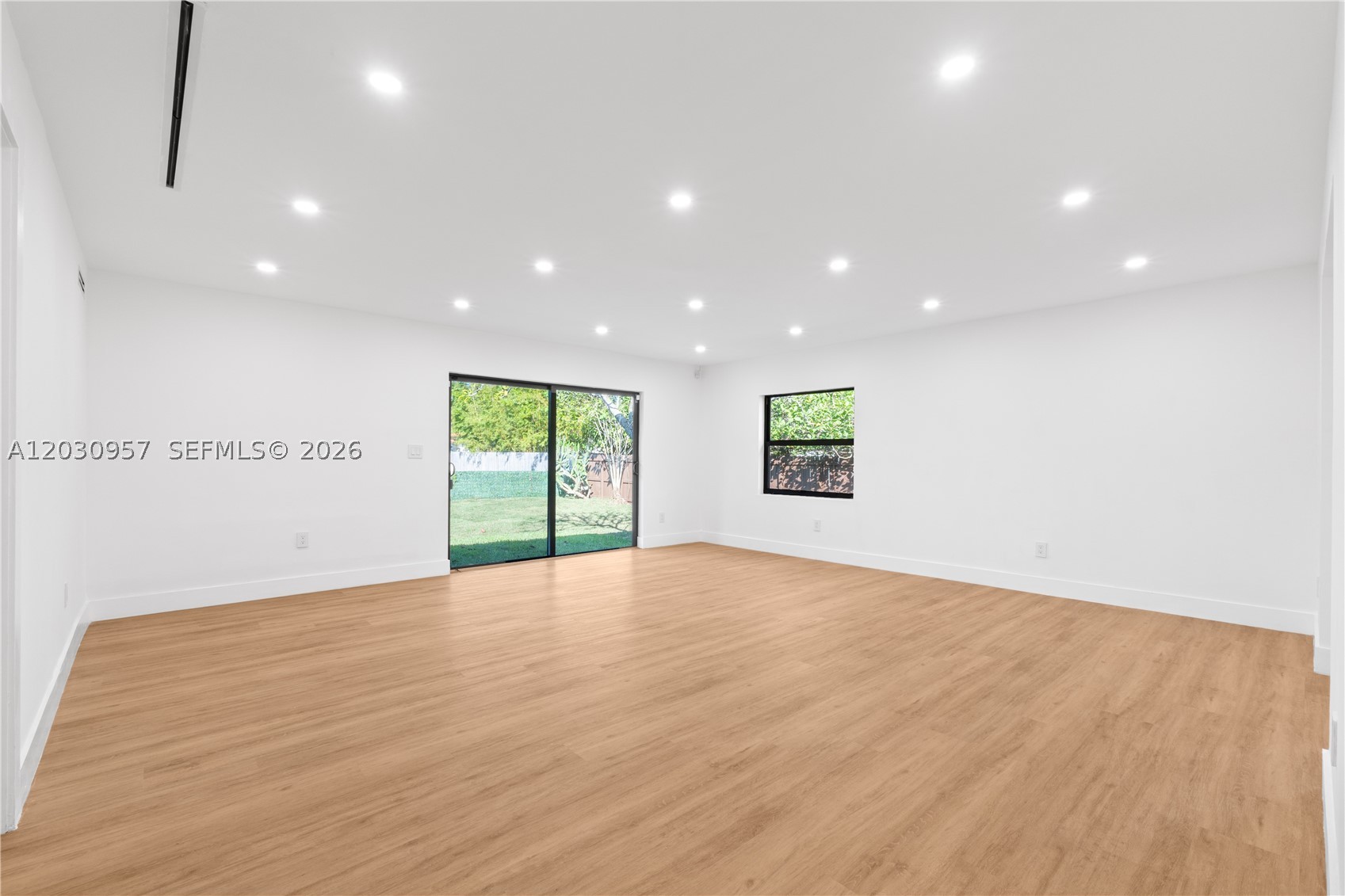 GRIFFING BISCAYNE PARK ES - Residential