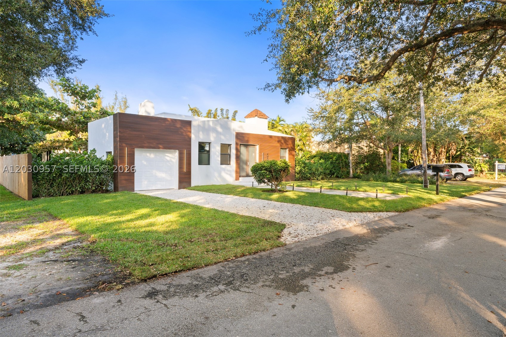 GRIFFING BISCAYNE PARK ES - Residential