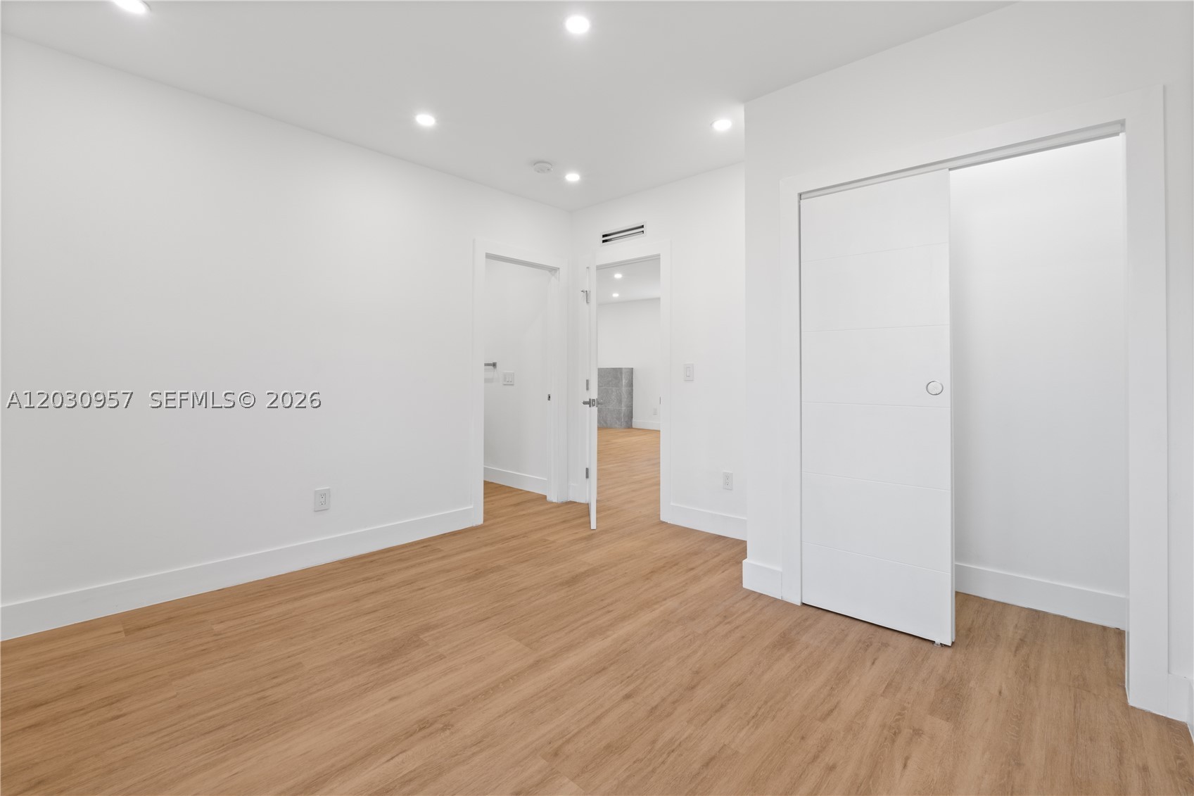 GRIFFING BISCAYNE PARK ES - Residential
