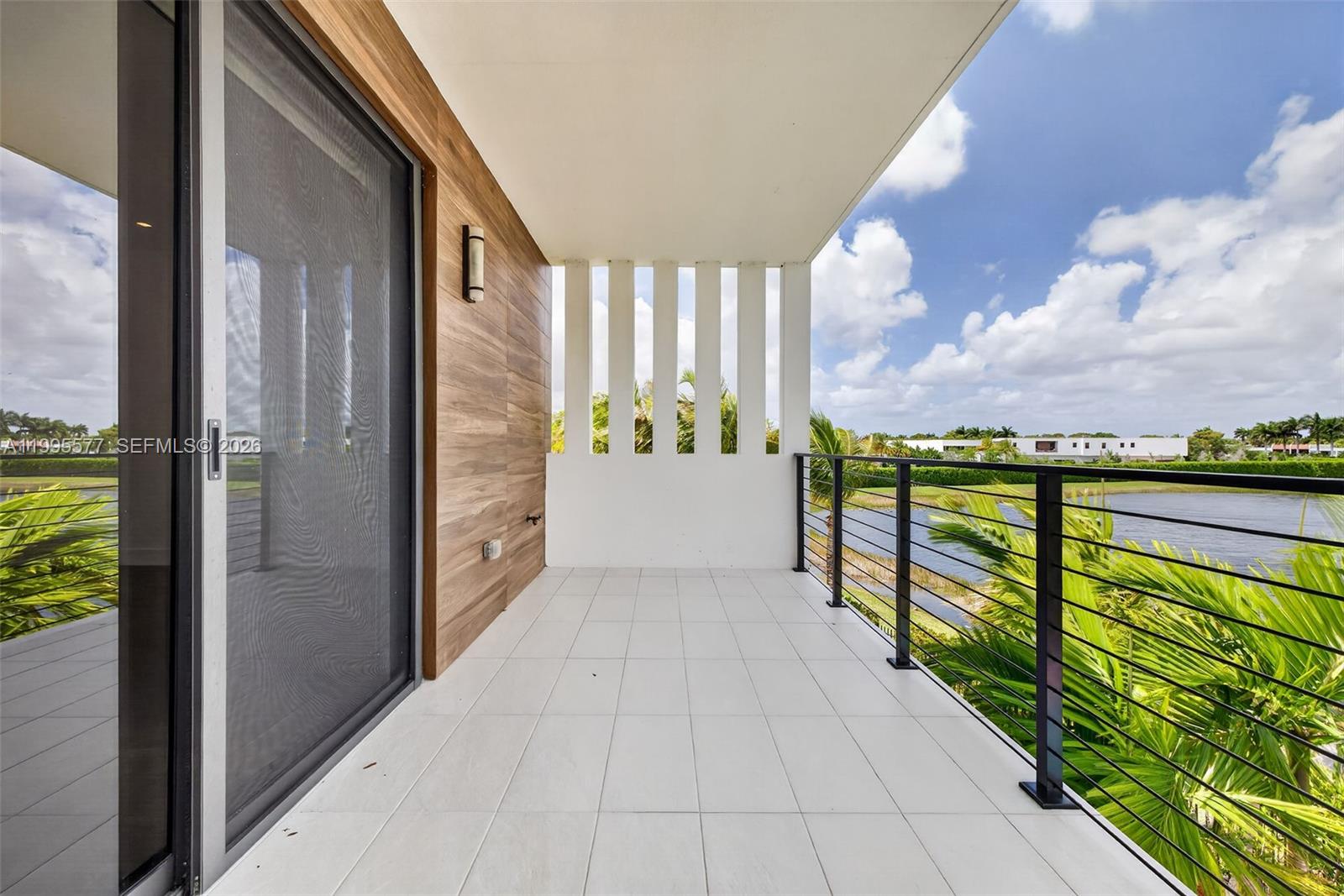 WESTON ESTATES - Residential