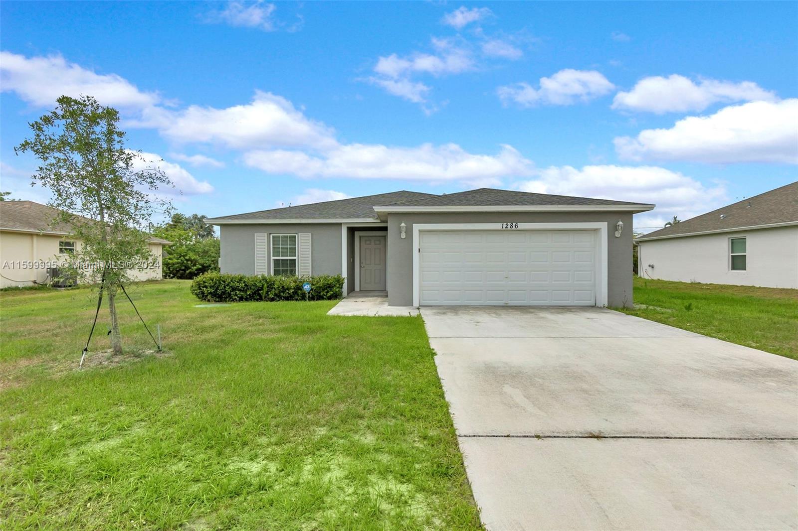 PORT ST LUCIE SECTION 17 - Residential