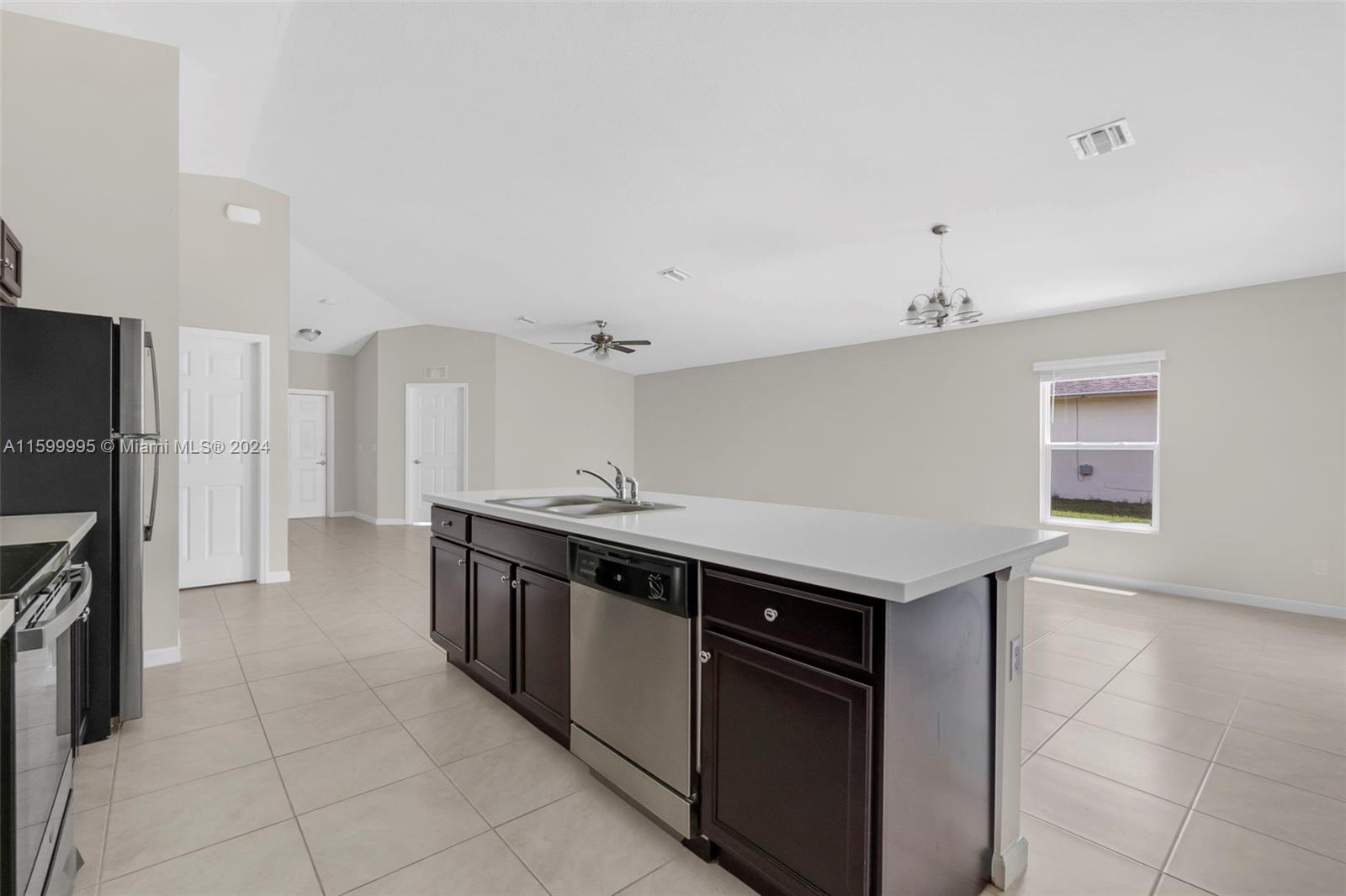PORT ST LUCIE SECTION 17 - Residential