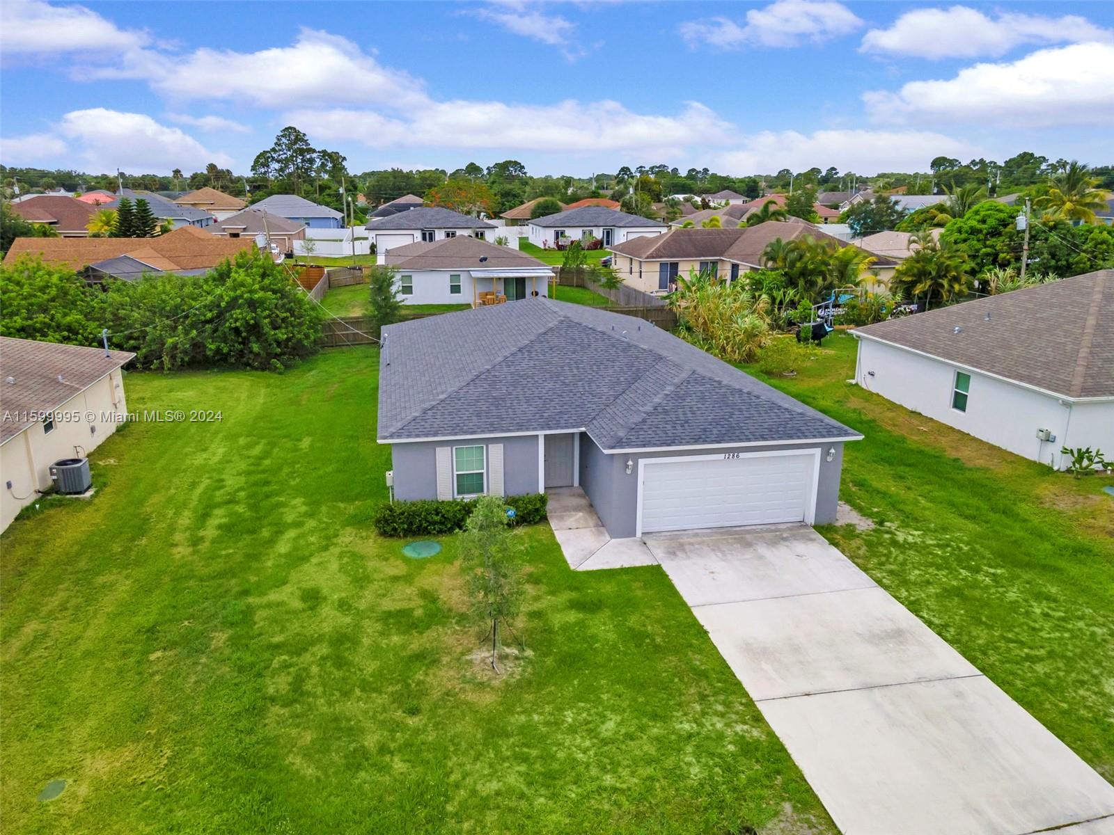 PORT ST LUCIE SECTION 17 - Residential